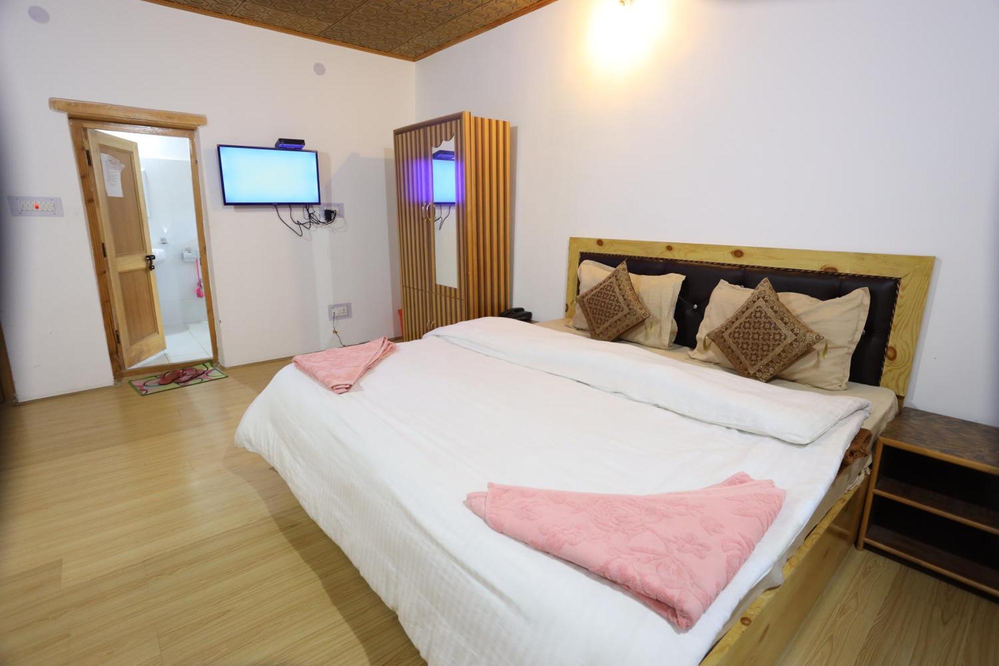 Odbar Guest House Best Guest House At Leh Ladakh ภายนอก รูปภาพ