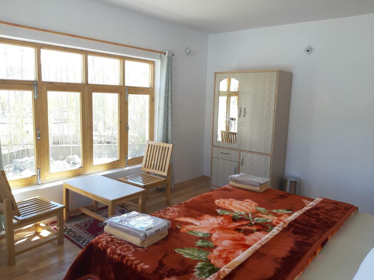 Odbar Guest House Best Guest House At Leh Ladakh ภายนอก รูปภาพ